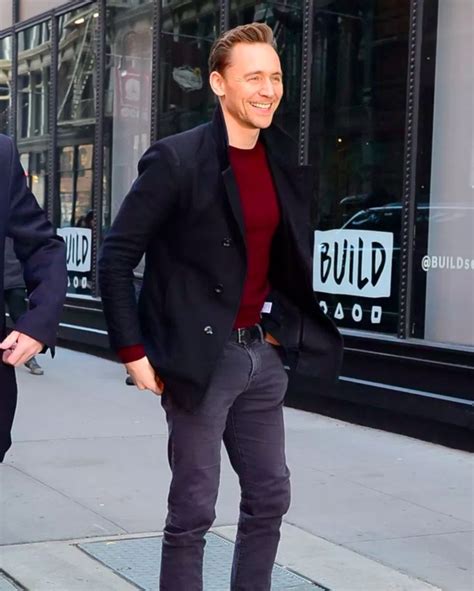 tom hiddleston style guide.